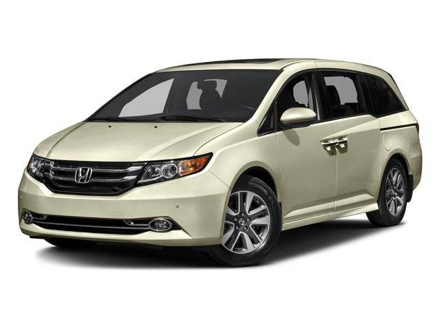 2016 Honda Odyssey Touring — Minivan — 114,322 mi — Carson, CA
