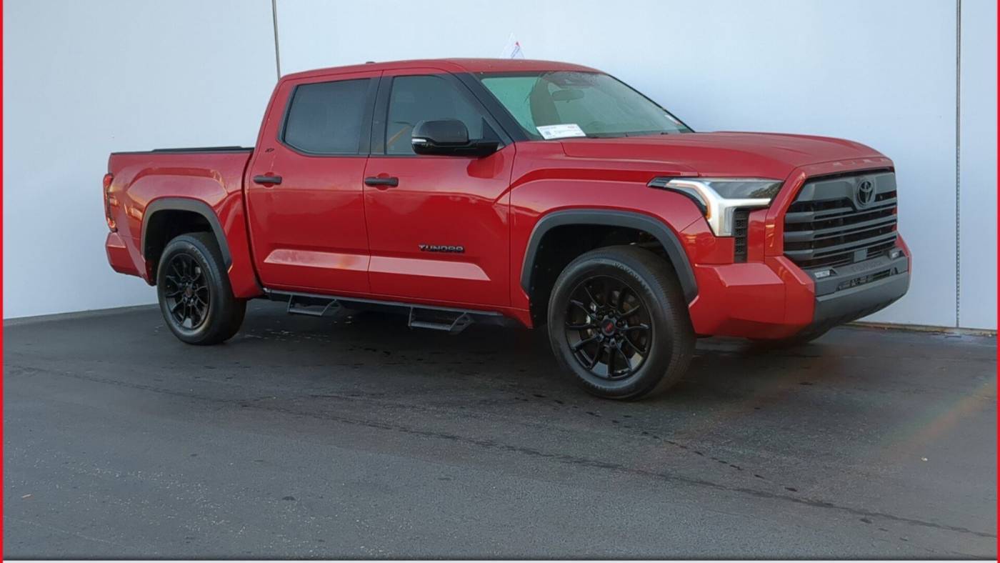 2022 Toyota Tundra SR5 — Pickup Truck — 17,709 mi — Clearwater, FL