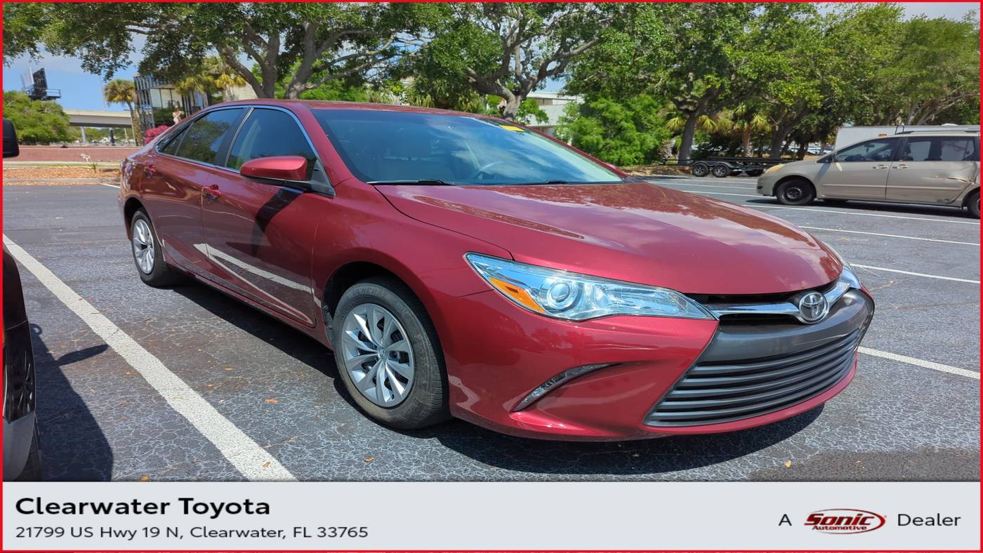 2015 Toyota Camry LE — Sedan — 89,867 mi — Clearwater, FL