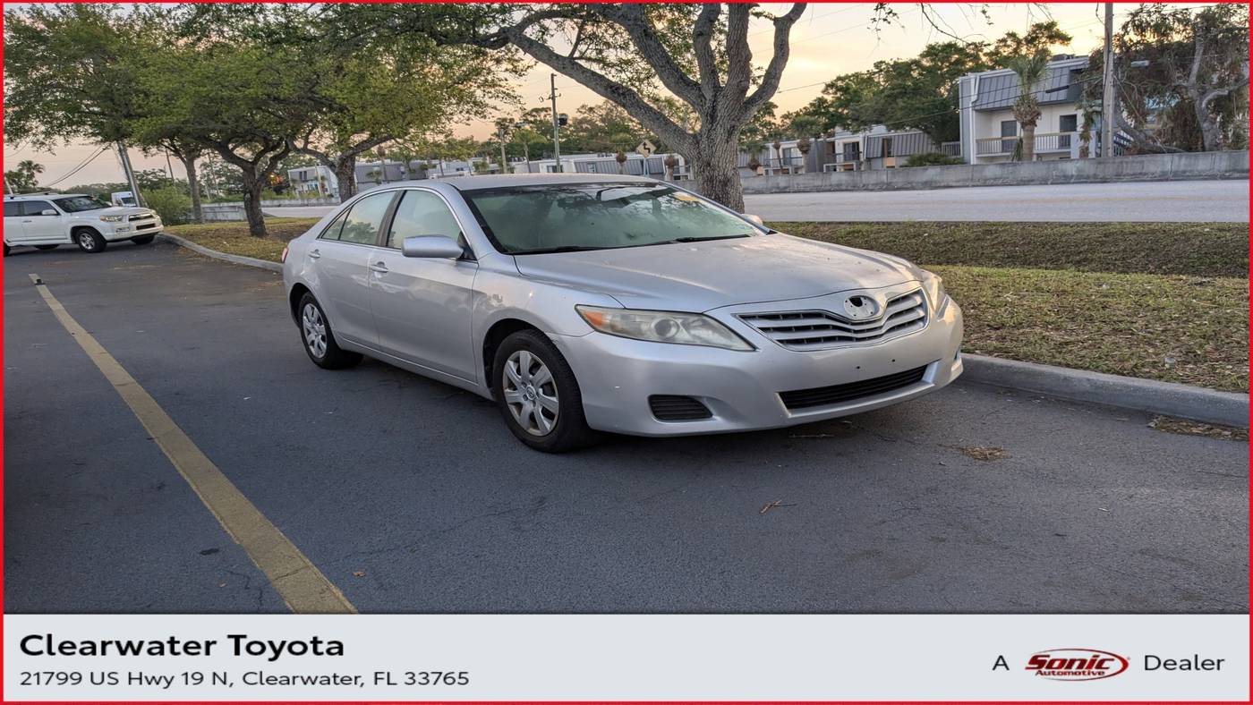 2010 Toyota Camry LE — Sedan — 114,487 mi — Clearwater, FL