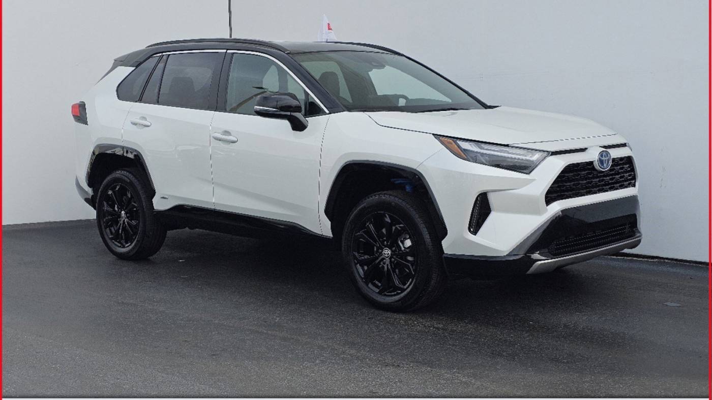 2023 Toyota RAV4 Hybrid XSE — SUV — 8,780 mi — Clearwater, FL