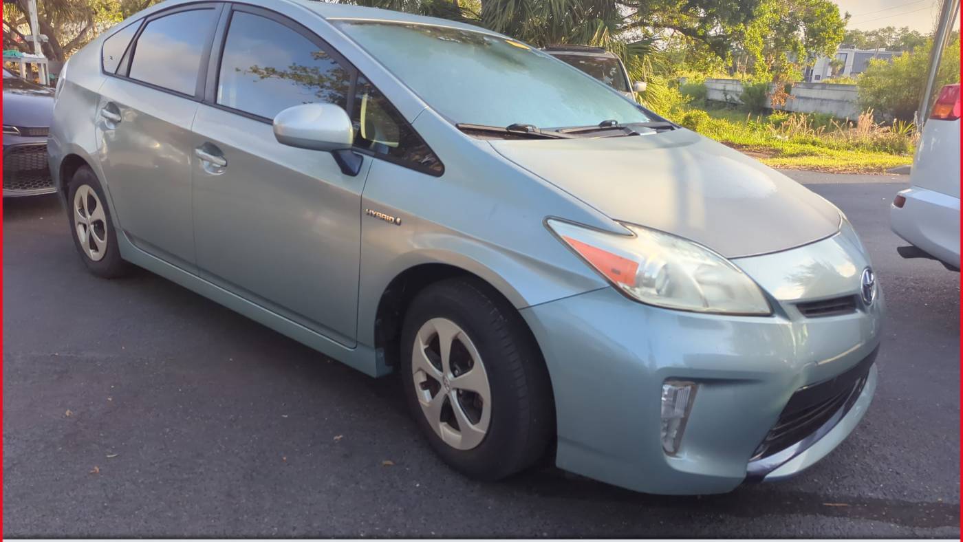 2014 Toyota Prius Two