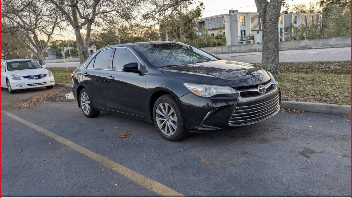2017 Toyota Camry XLE — Sedan — 32,056 mi — Clearwater, FL
