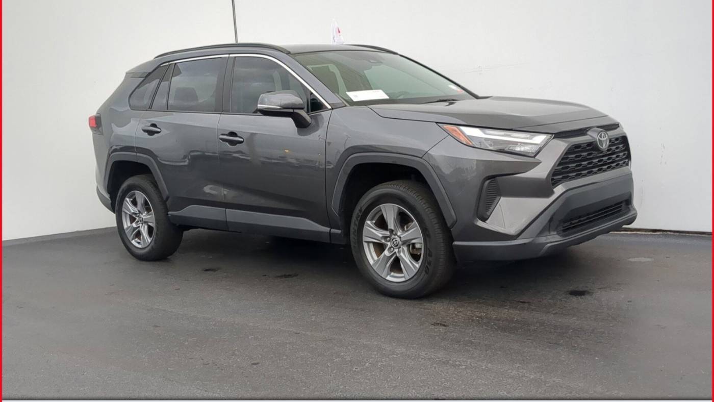 2022 Toyota RAV4 XLE — SUV — 24,864 mi — Clearwater, FL