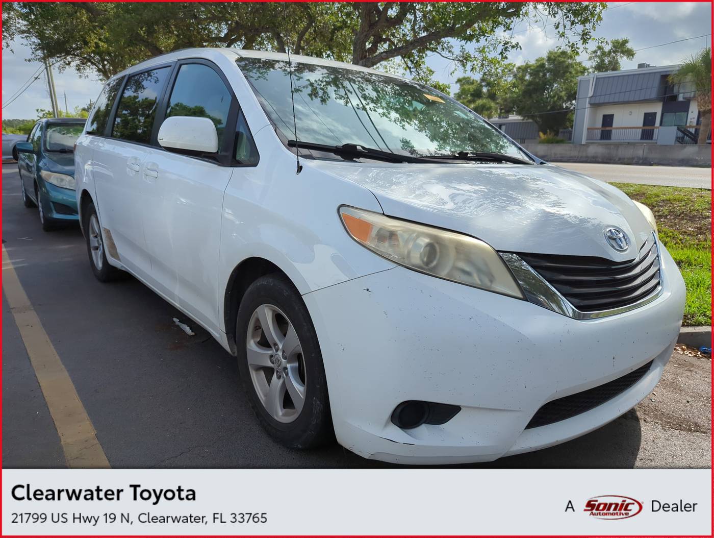 2014 Toyota Sienna LE — Minivan — 161,857 mi — Clearwater, FL