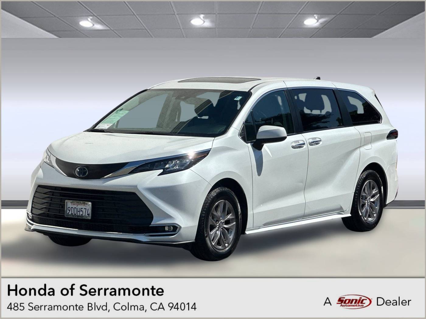 2023 Toyota Sienna XLE — Minivan — 53,649 mi — Colma, CA