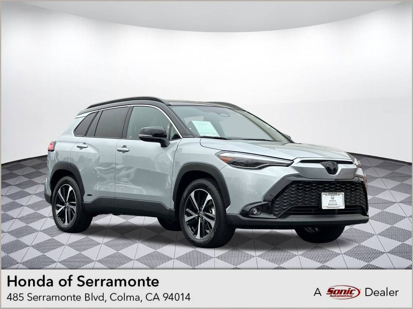 2024 Toyota Corolla Cross Hybrid XSE — SUV — 14,481 mi — Colma, CA