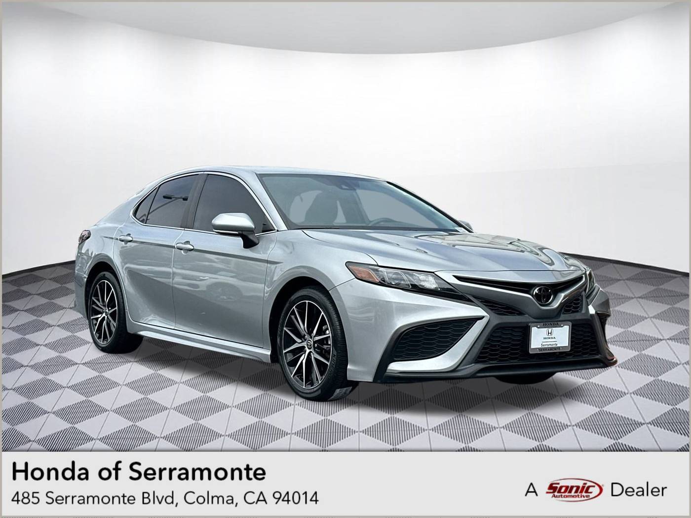 2022 Toyota Camry SE — Sedan — 42,829 mi — Colma, CA