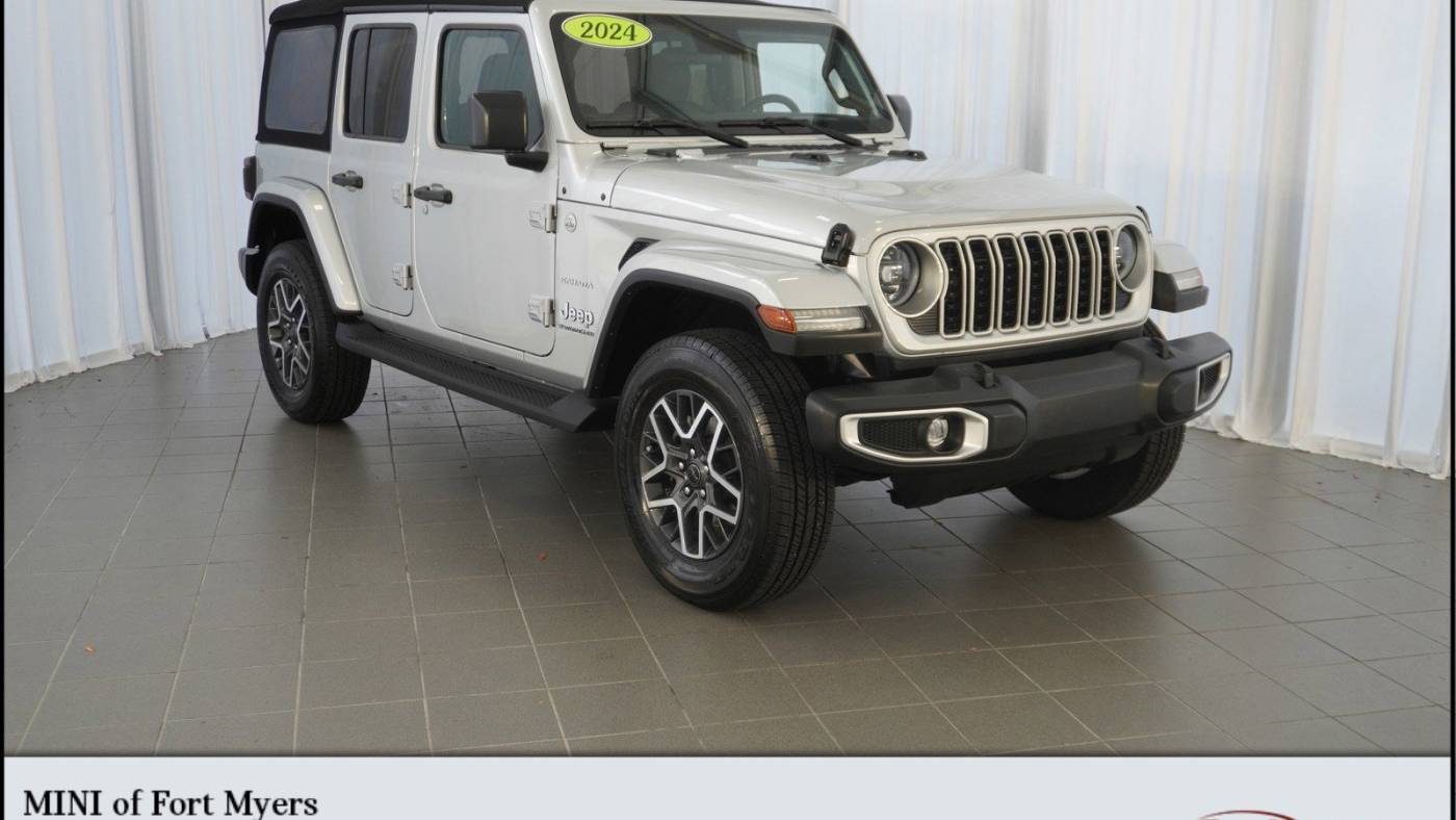 2024 Jeep Wrangler Sahara — SUV — 2,732 mi — Fort Myers, FL