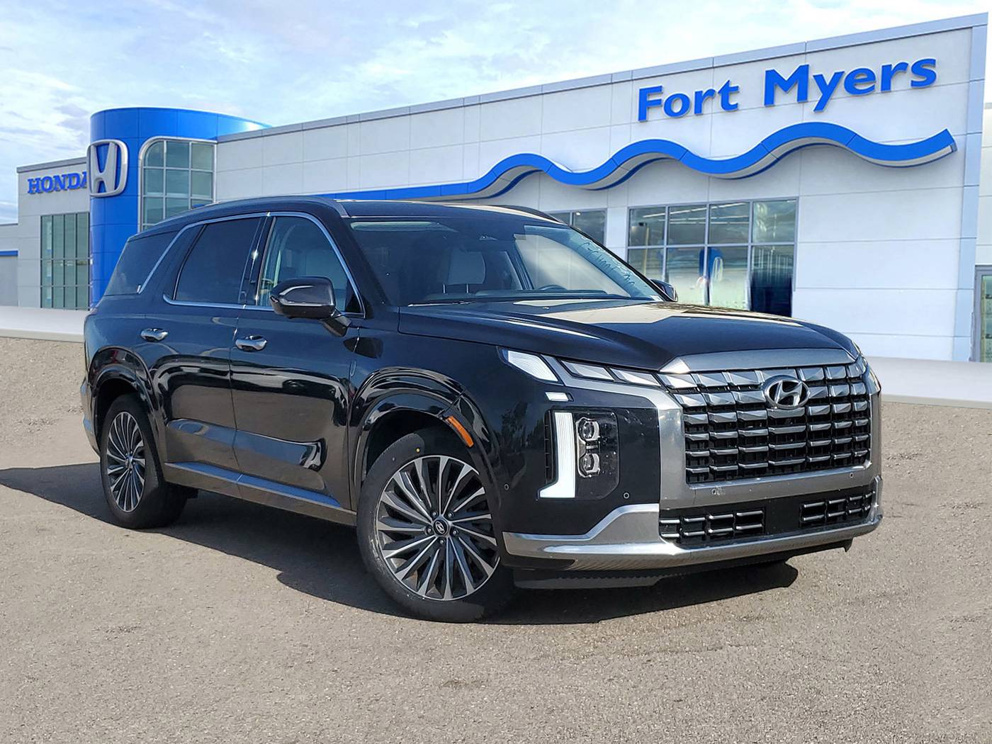 2024 Hyundai Palisade Calligraphy — SUV — 31,816 mi — Fort Myers, FL