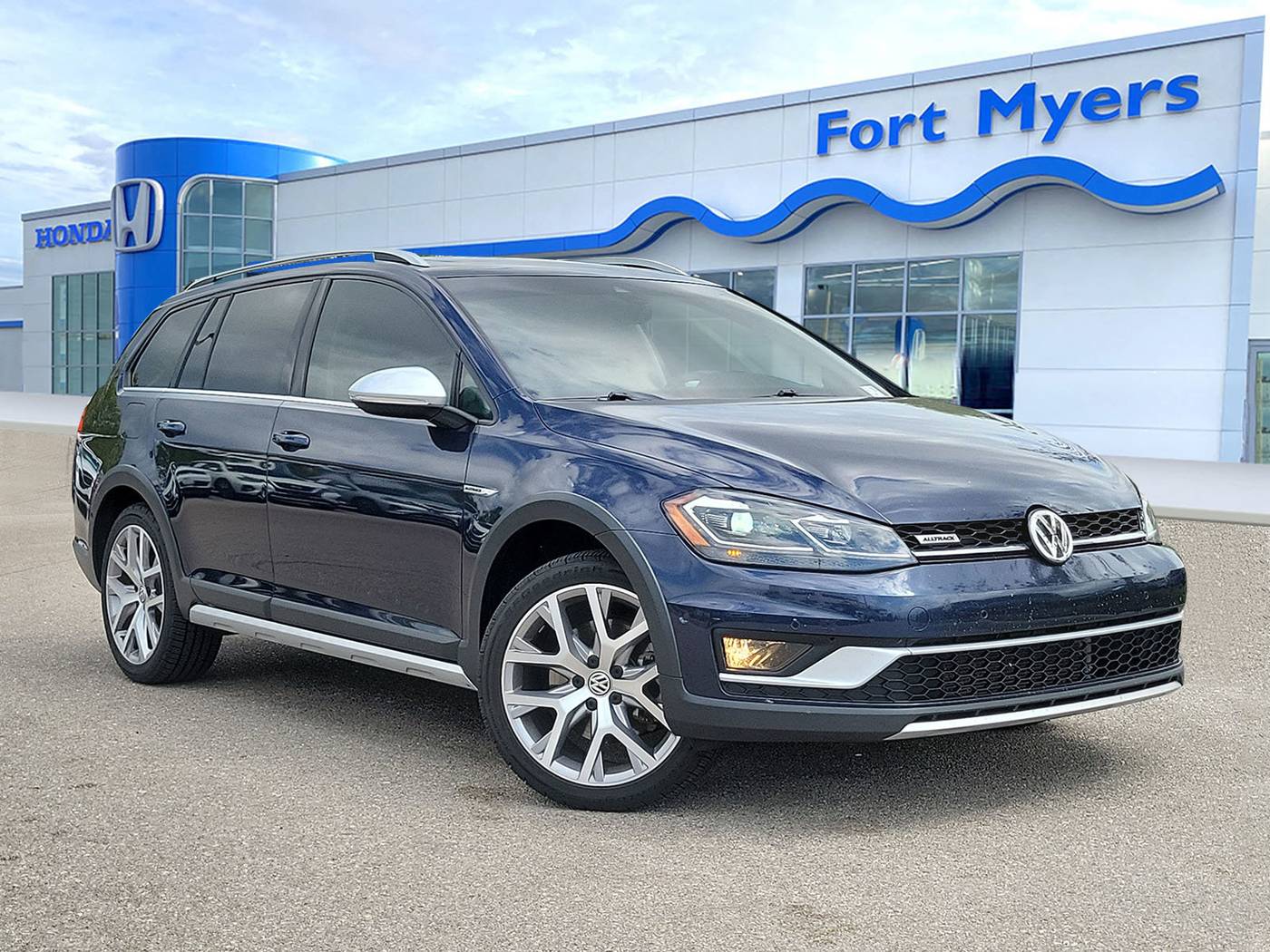 2019 Volkswagen Golf Alltrack S — Wagon — 42,524 mi — Fort Myers, FL