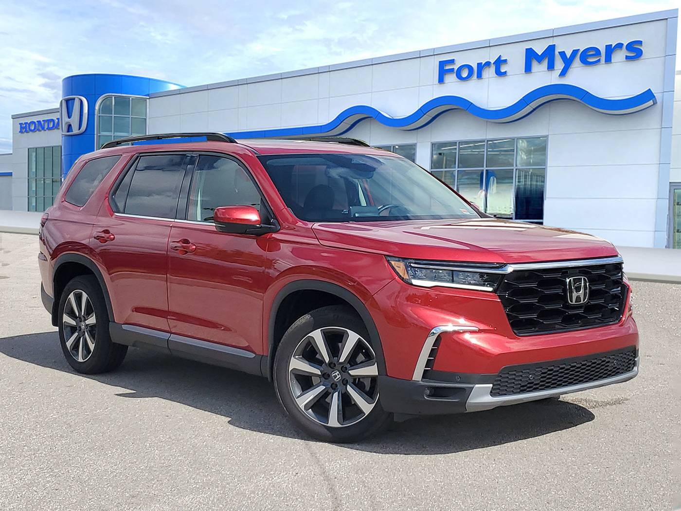 2025 Honda Pilot Touring — SUV — 5,422 mi — Fort Myers, FL