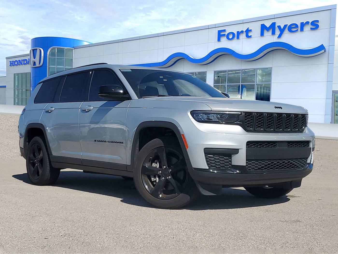 2023 Jeep Grand Cherokee Altitude — SUV — 44,023 mi — Fort Myers, FL