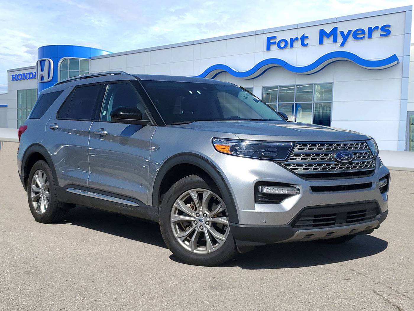 2023 Ford Explorer Limited — SUV — 50,217 mi — Fort Myers, FL