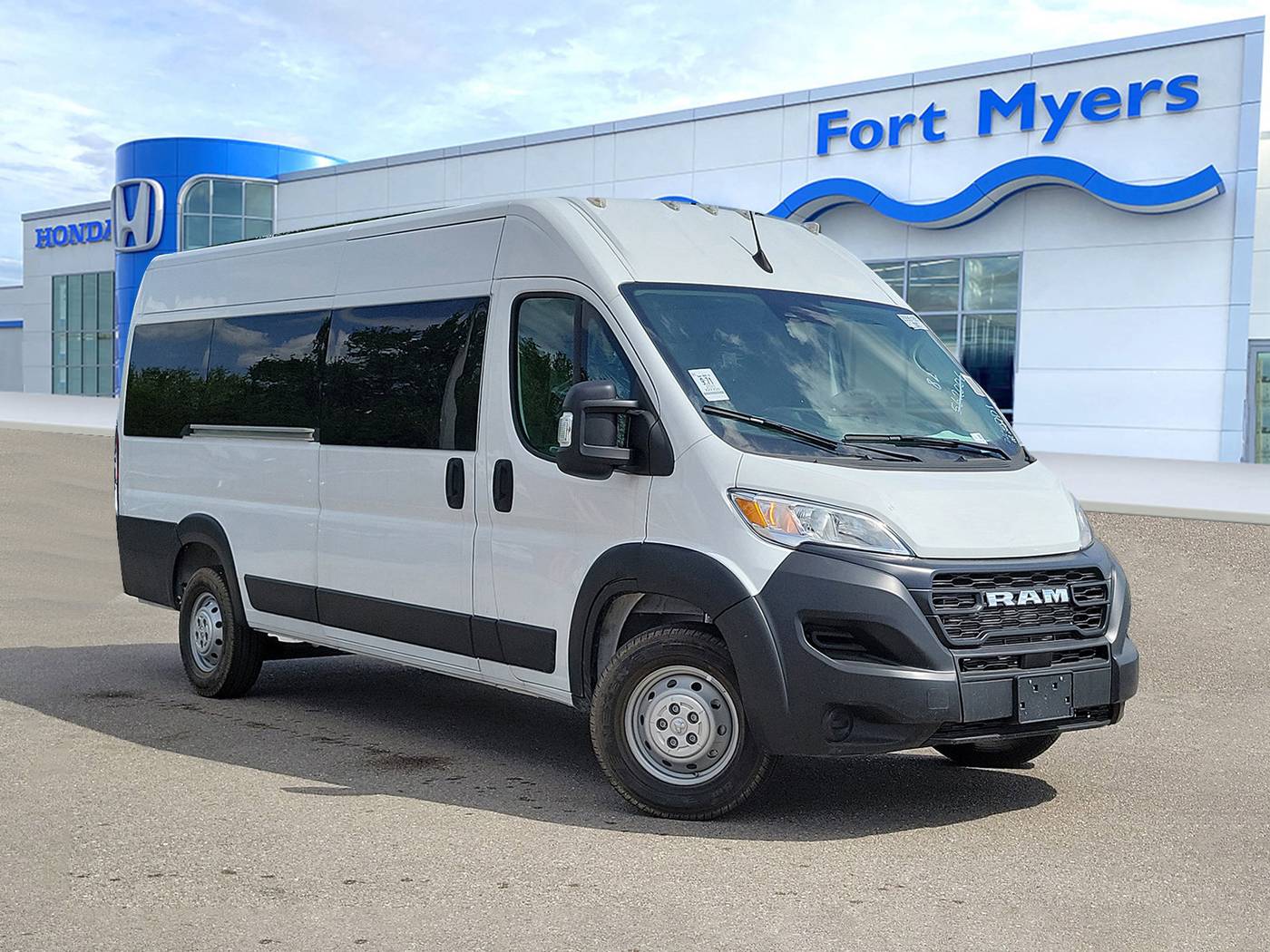 2023 Ram ProMaster Window Van 3500 — Passenger Van — 20 mi — Fort Myers, FL