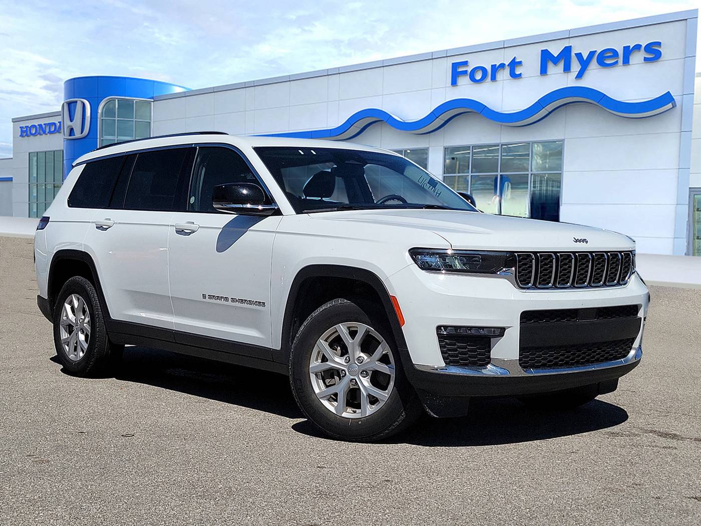 2023 Jeep Grand Cherokee Limited — SUV — 45,806 mi — Fort Myers, FL
