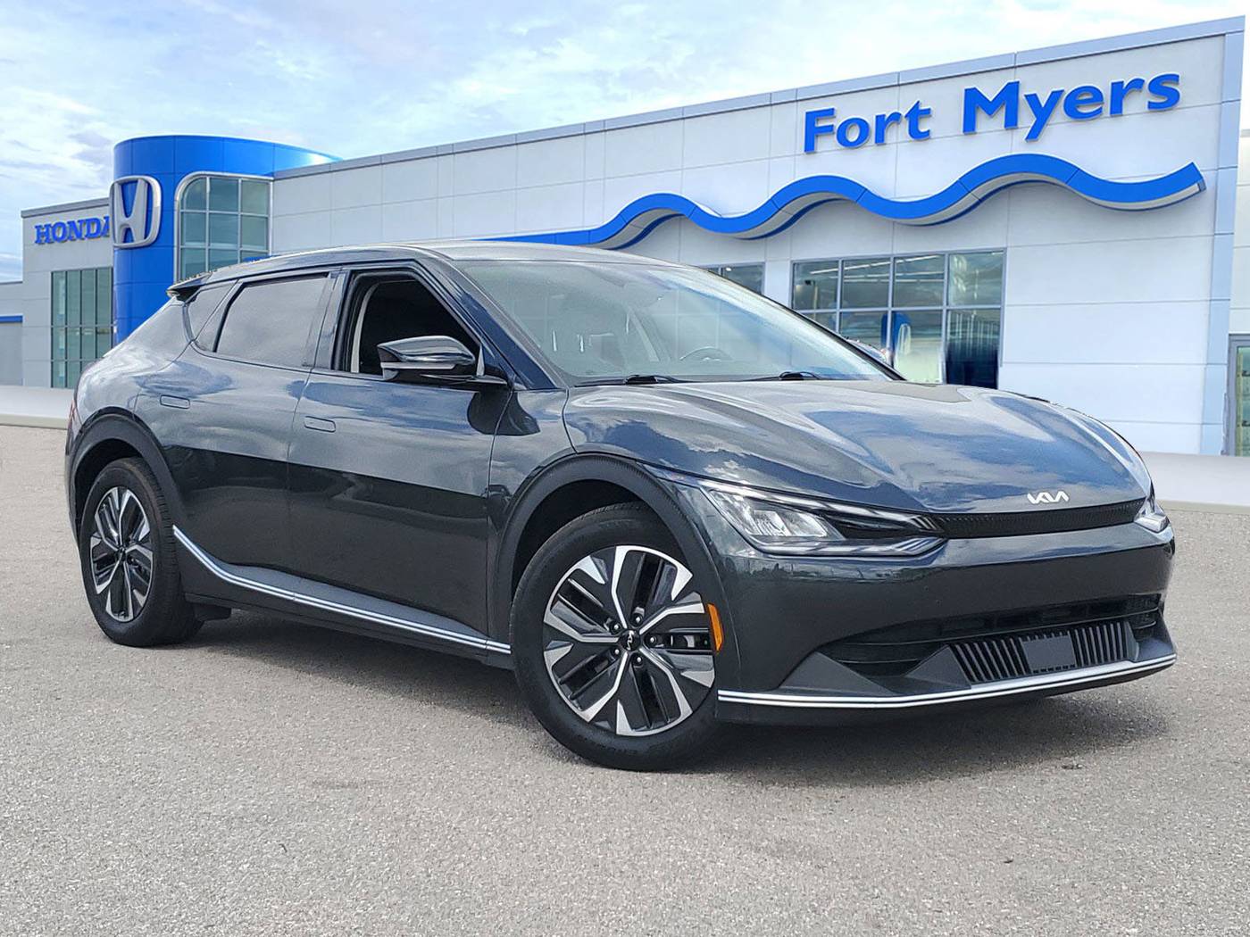 2024 Kia EV6 Light — SUV — 7,673 mi — Fort Myers, FL
