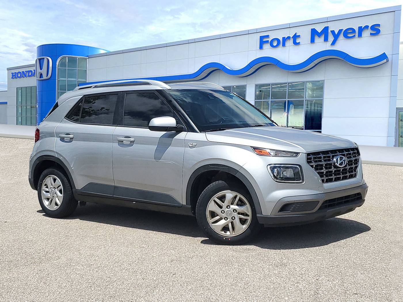 2020 Hyundai Venue SEL — SUV — 34,509 mi — Fort Myers, FL