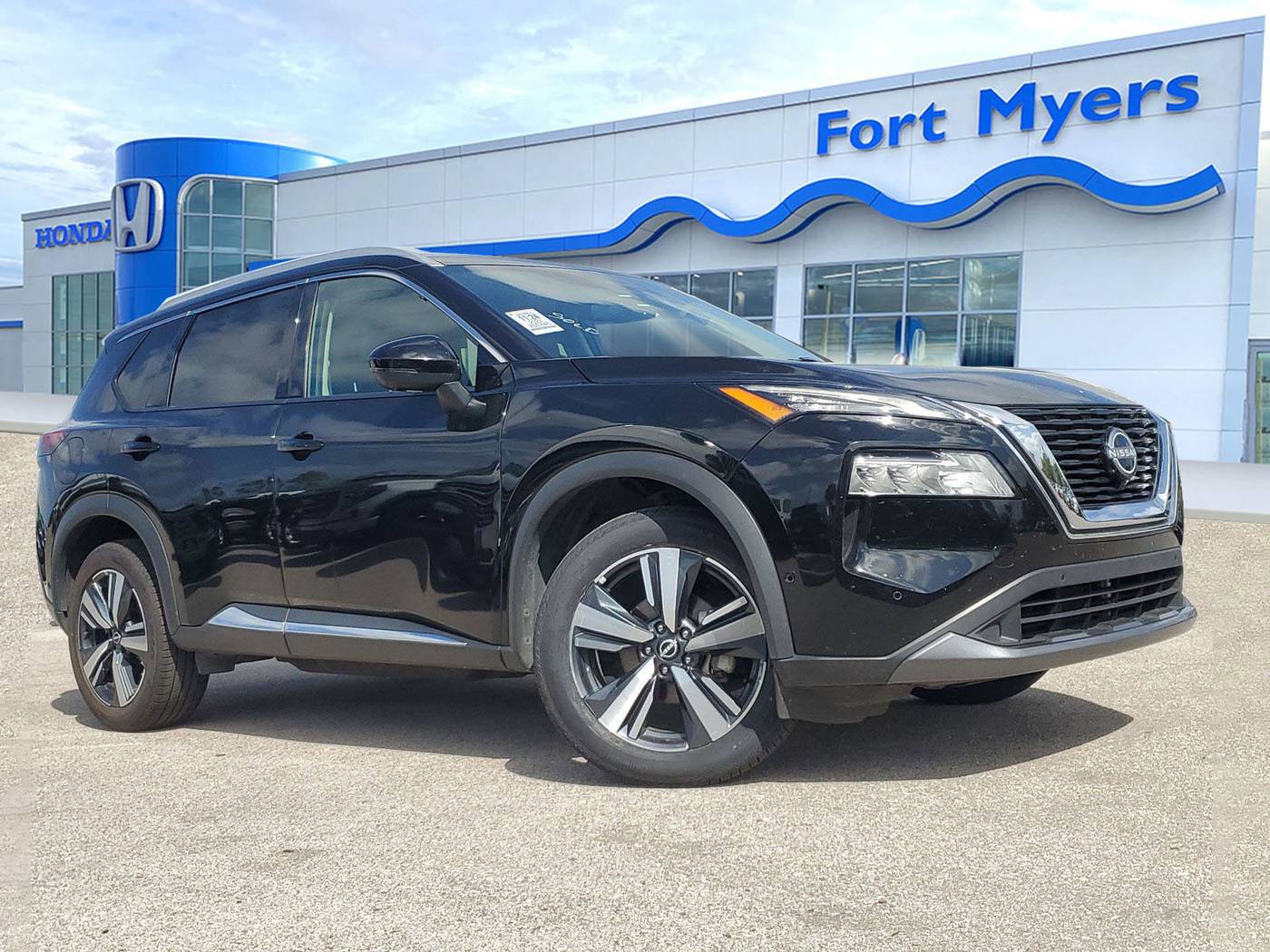 2023 Nissan Rogue SL — SUV — 58,646 mi — Fort Myers, FL