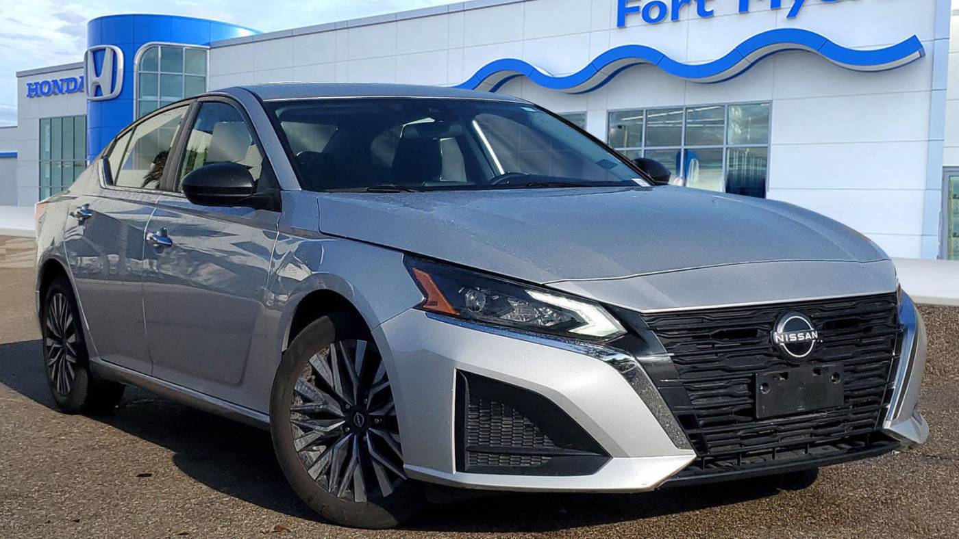2024 Nissan Altima SV — Sedan — 41,715 mi — Fort Myers, FL