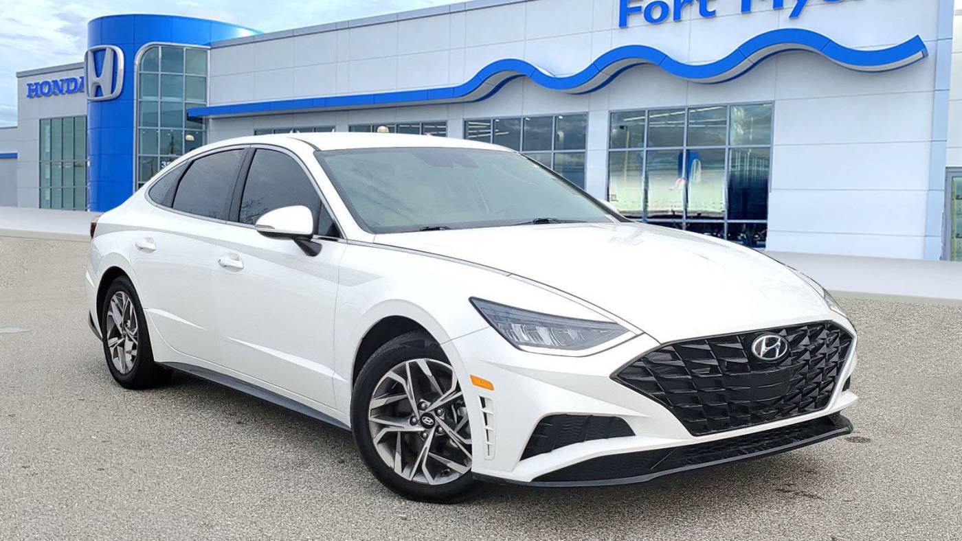 2021 Hyundai Sonata SEL — Sedan — 22,660 mi — Fort Myers, FL