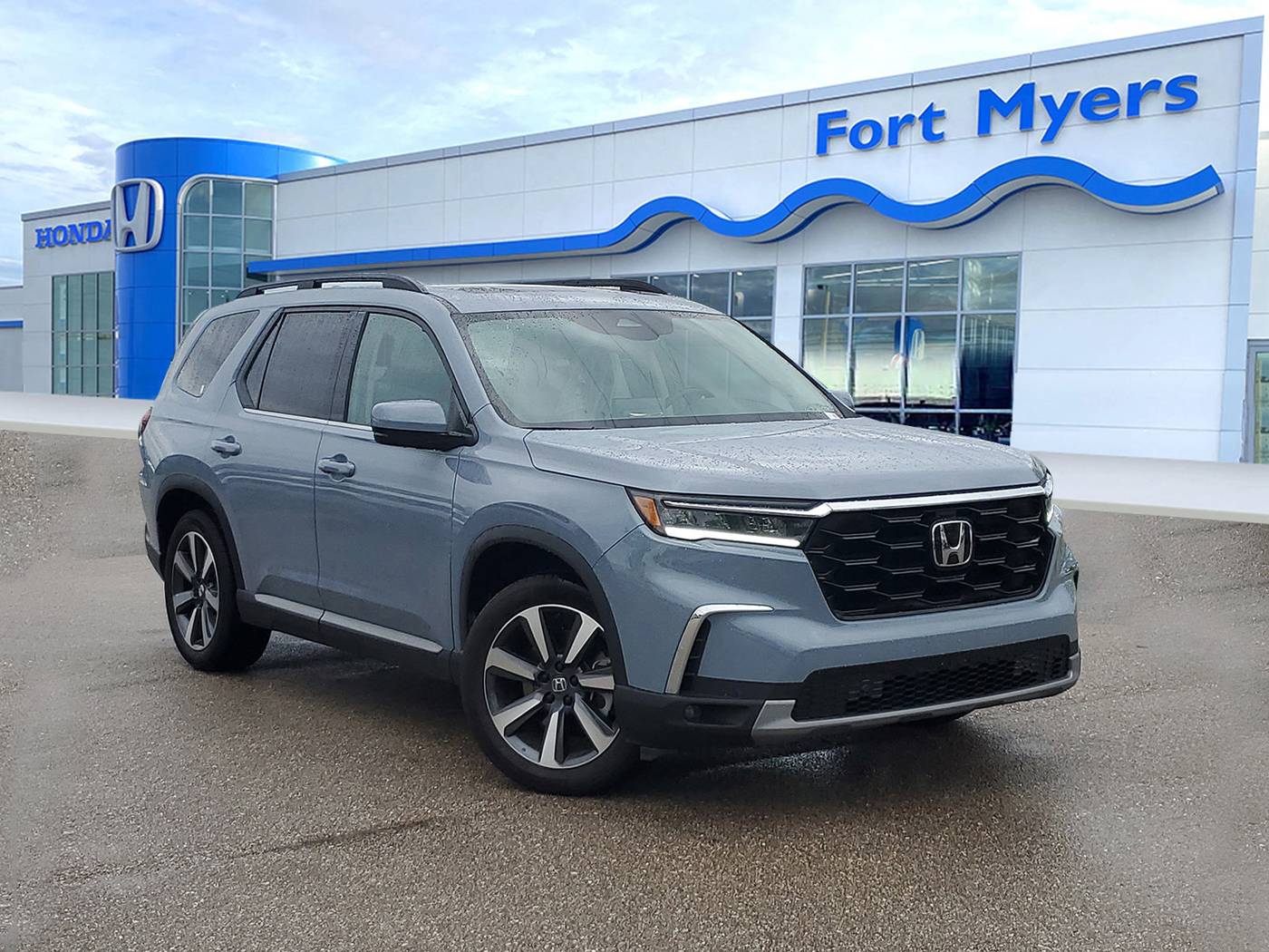 2025 Honda Pilot Touring — SUV — 15,325 mi — Fort Myers, FL