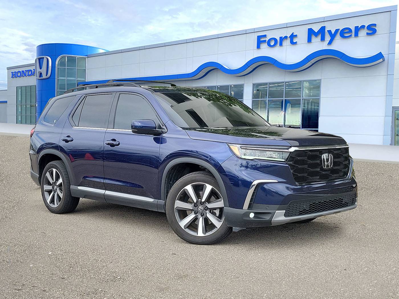 2023 Honda Pilot Touring — SUV — 30,991 mi — Fort Myers, FL