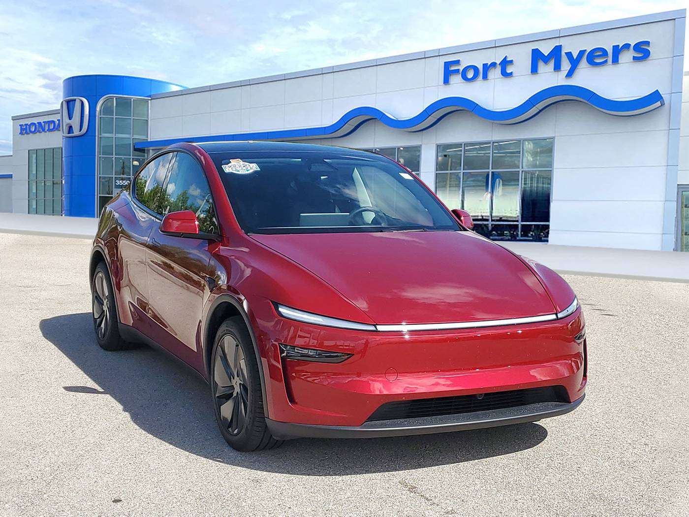 2026 Tesla Model Y Long Range — SUV — 5,466 mi — Fort Myers, FL