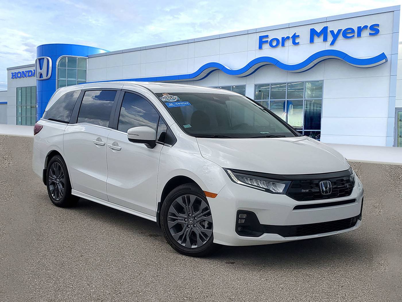 2025 Honda Odyssey Touring — Minivan — 1,346 mi — Fort Myers, FL