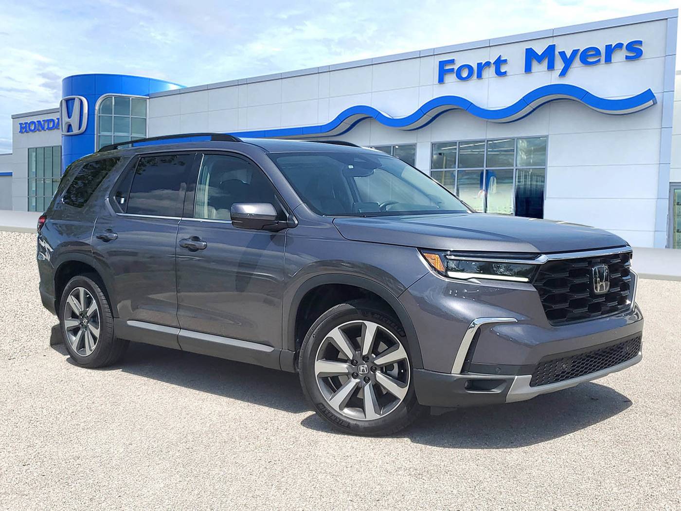 2024 Honda Pilot Touring — SUV — 19,495 mi — Fort Myers, FL