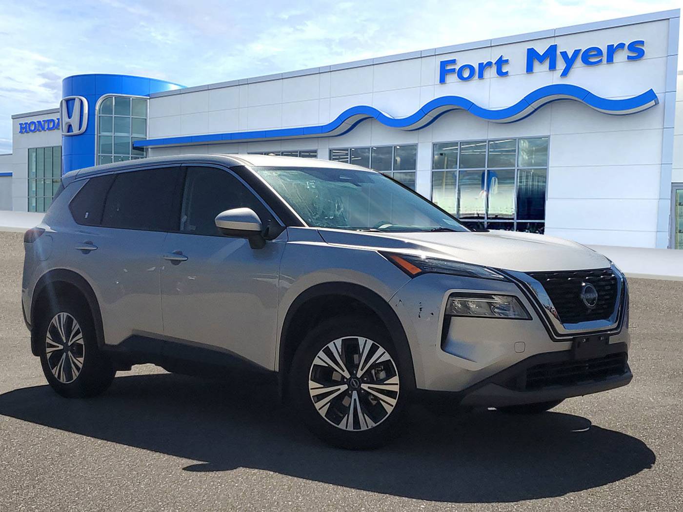 2023 Nissan Rogue SV — SUV — 57,275 mi — Fort Myers, FL