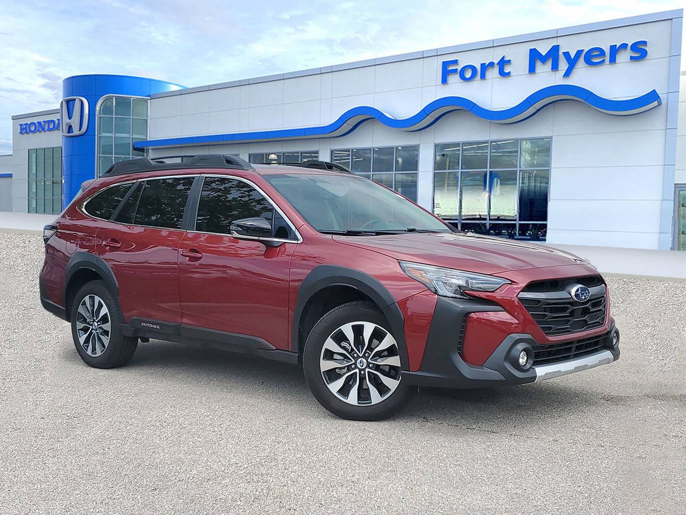 2025 Subaru Outback Limited XT — SUV — 3,429 mi — Fort Myers, FL