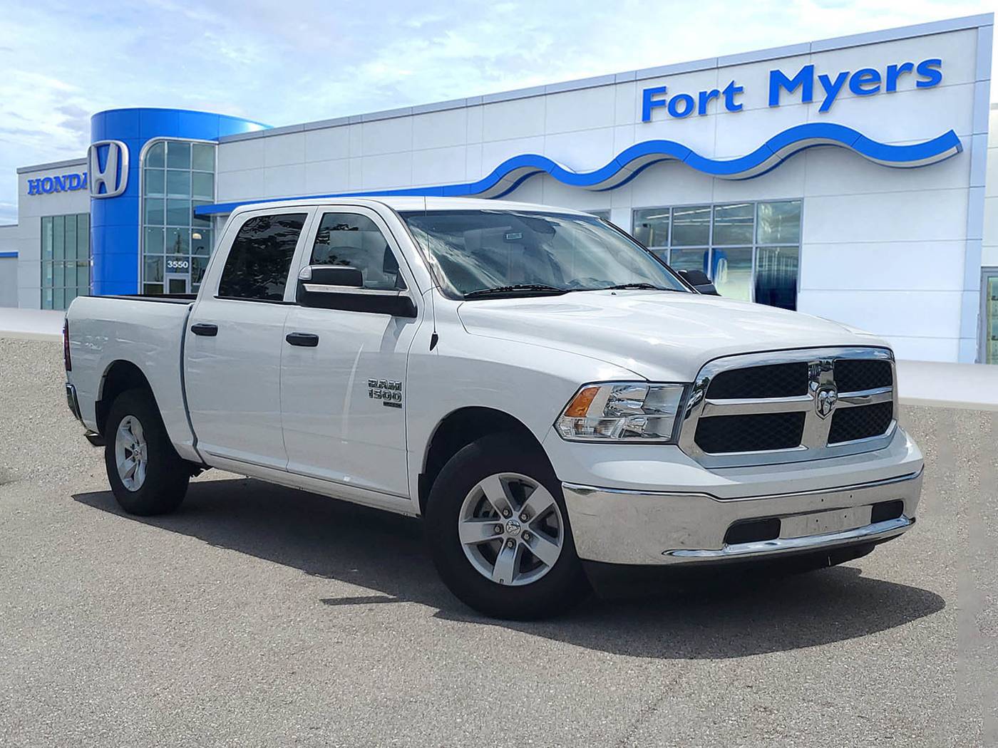 2023 Ram 1500 Classic SLT — Pickup Truck — 31,695 mi — Fort Myers, FL