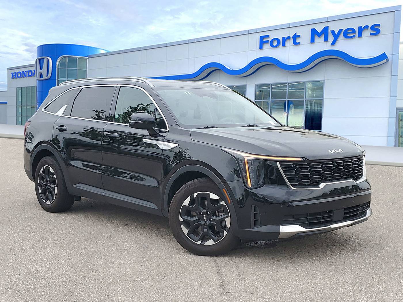 2024 Kia Sorento S — SUV — 27,554 mi — Fort Myers, FL