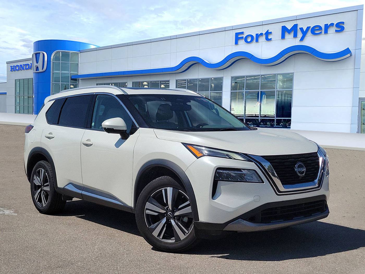 2023 Nissan Rogue SL — SUV — 50,232 mi — Fort Myers, FL