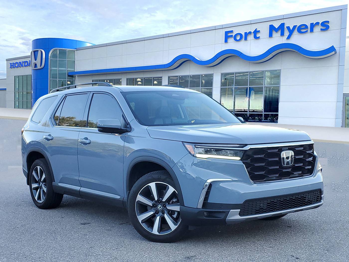2024 Honda Pilot Touring — SUV — 19,725 mi — Fort Myers, FL