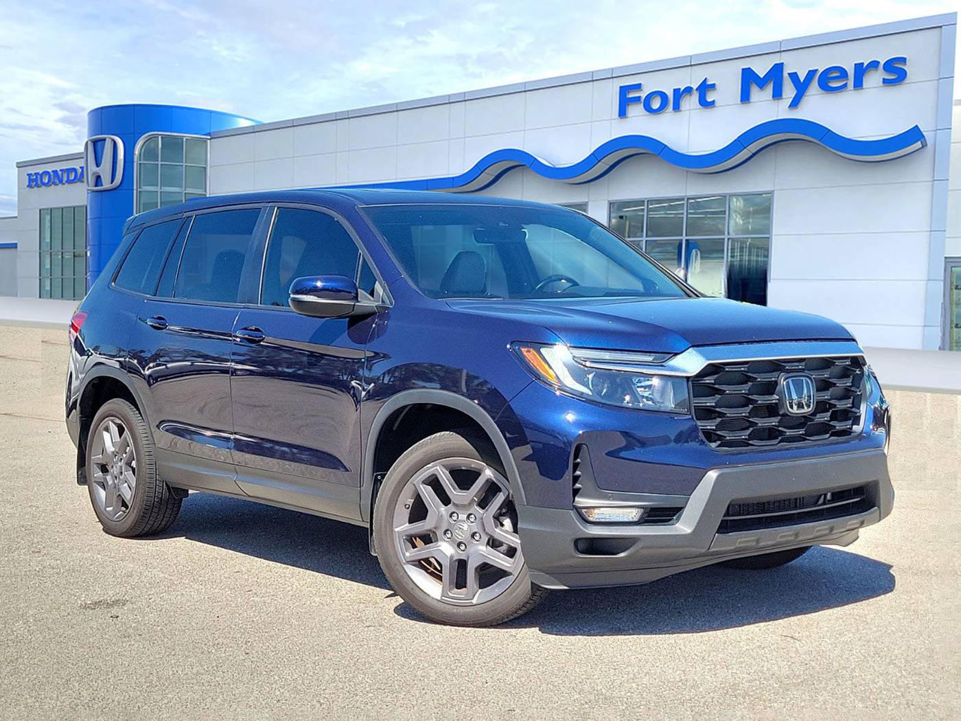 2023 Honda Passport EX-L — SUV — 8,886 mi — Fort Myers, FL