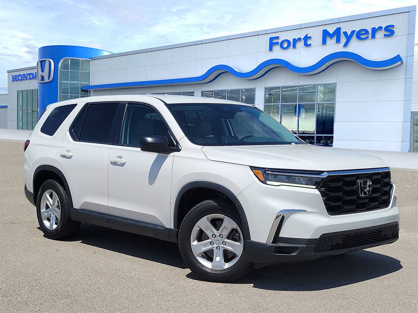 2023 Honda Pilot LX — SUV — 20,545 mi — Fort Myers, FL