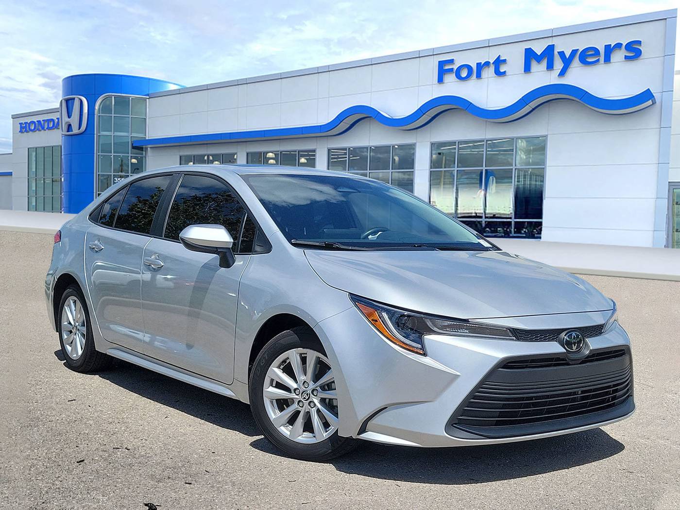 2023 Toyota Corolla LE — Sedan — 26,377 mi — Fort Myers, FL