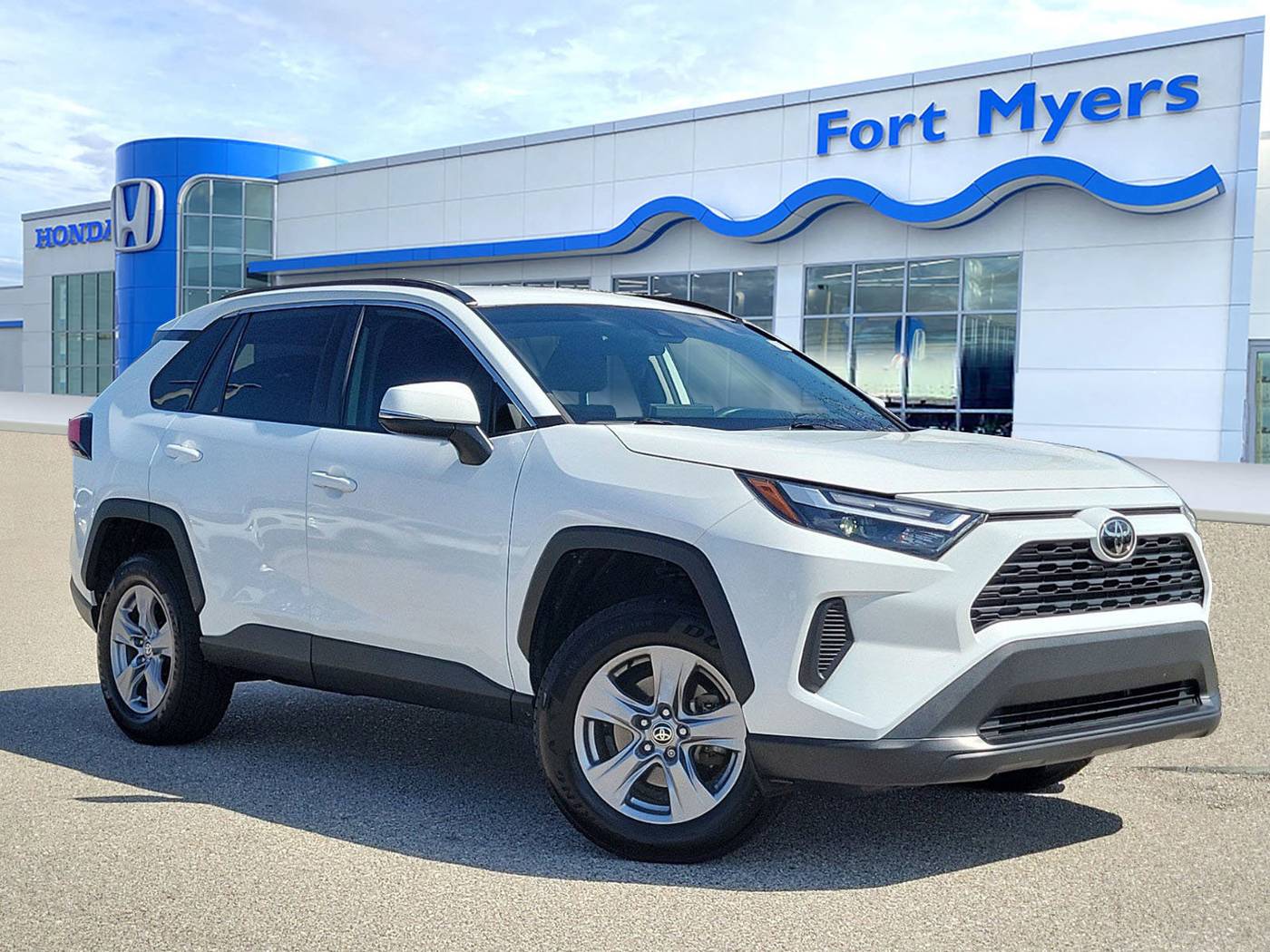 2022 Toyota RAV4 XLE — SUV — 55,145 mi — Fort Myers, FL
