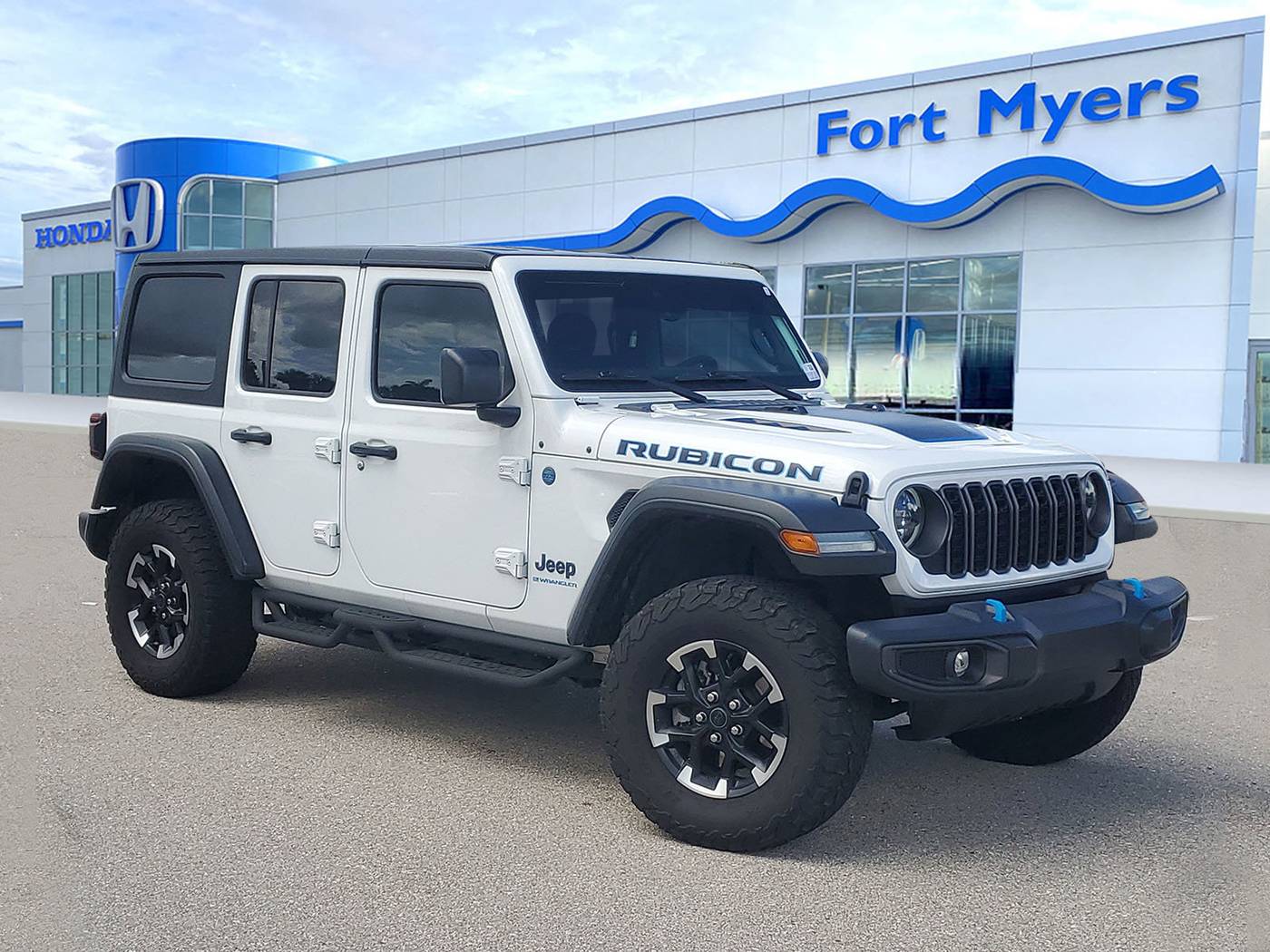 2024 Jeep Wrangler Rubicon — SUV — 30,146 mi — Fort Myers, FL