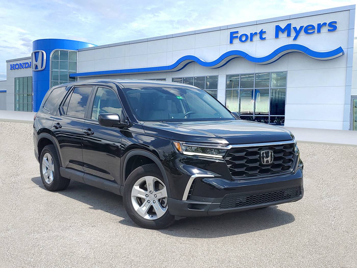 2023 Honda Pilot LX — SUV — 44,465 mi — Fort Myers, FL