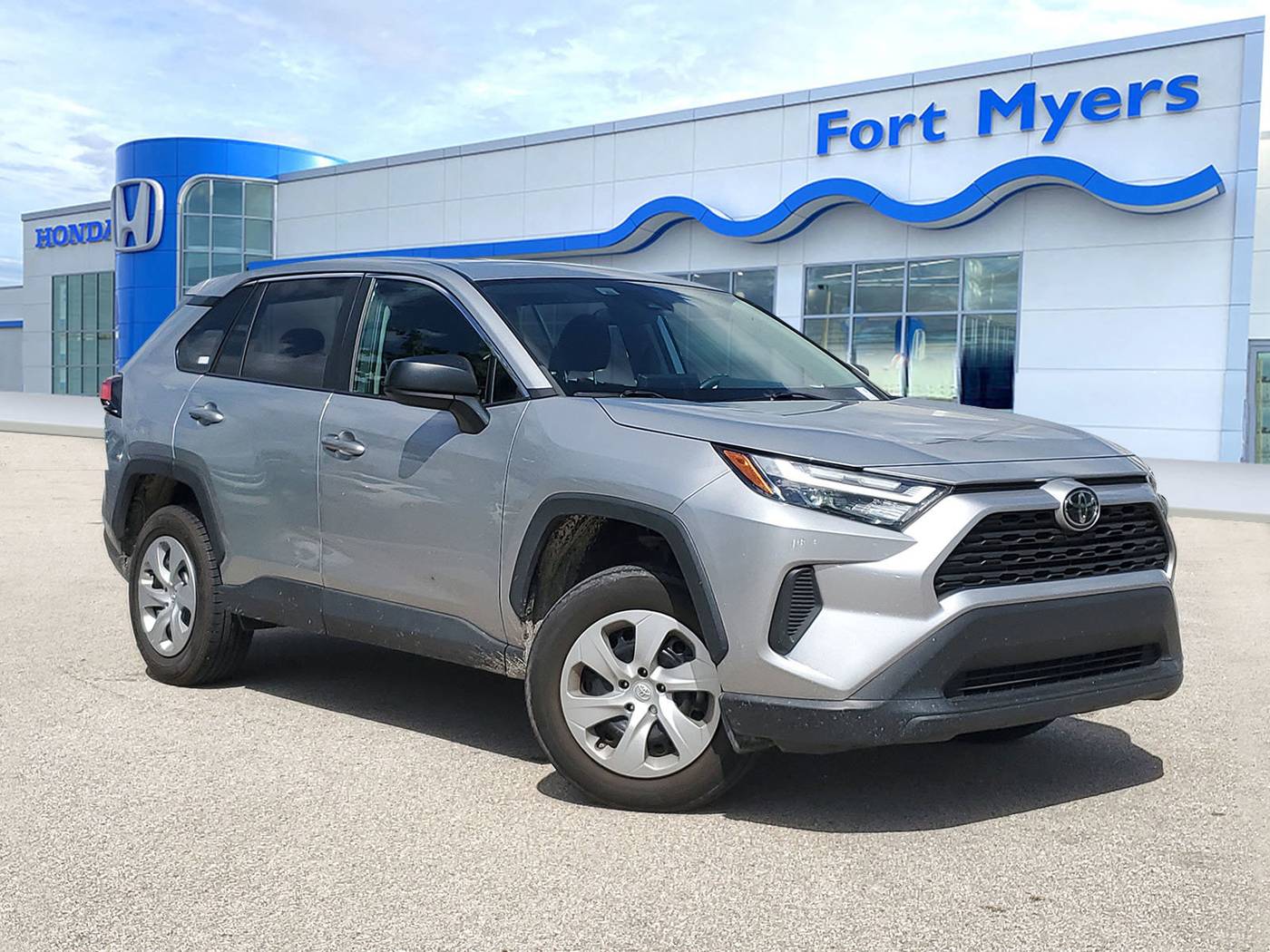 2023 Toyota RAV4 LE — SUV — 43,817 mi — Fort Myers, FL