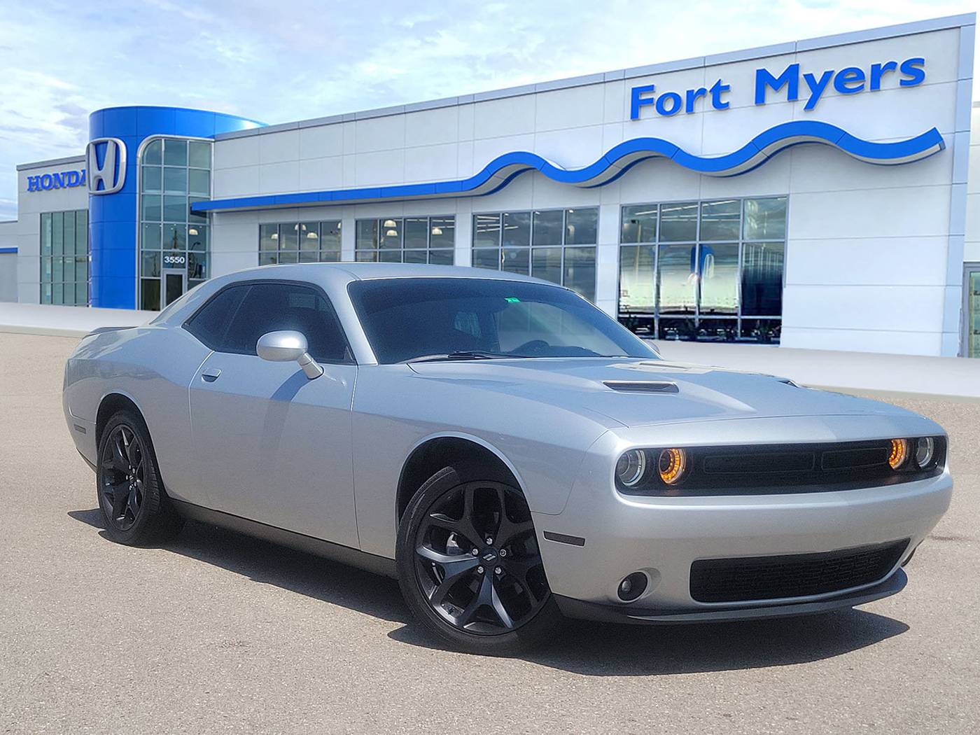 2020 Dodge Challenger SXT — Coupe — 55,408 mi — Fort Myers, FL
