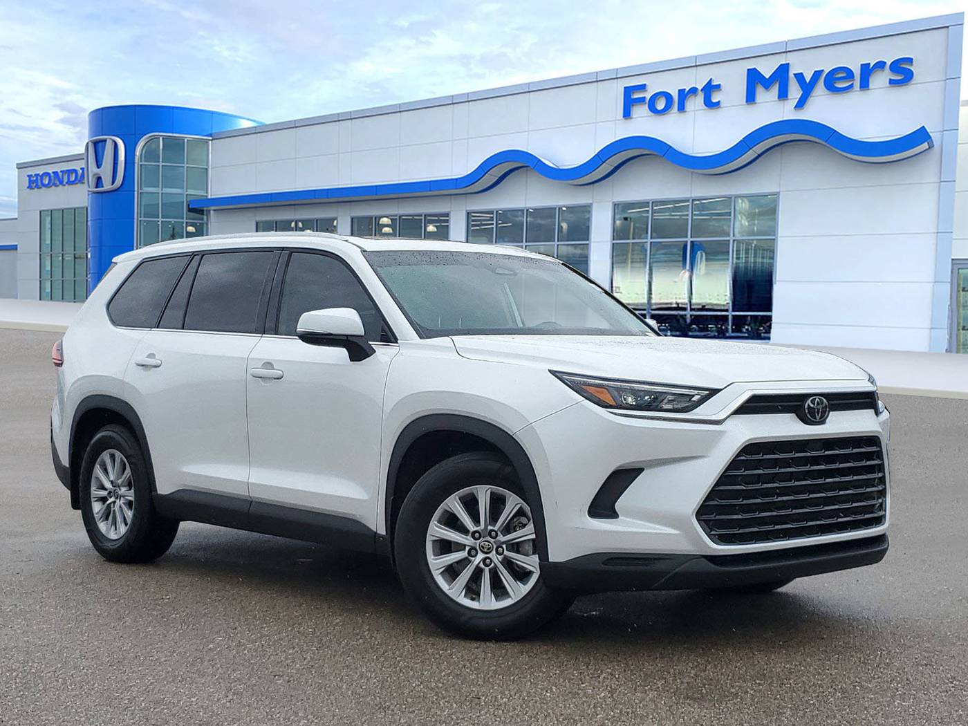 2024 Toyota Grand Highlander XLE — SUV — 14,414 mi — Fort Myers, FL