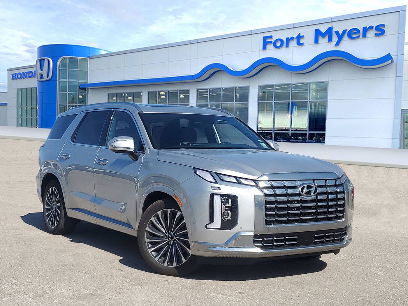 2024 Hyundai Palisade Calligraphy — SUV — 30,201 mi — Fort Myers, FL