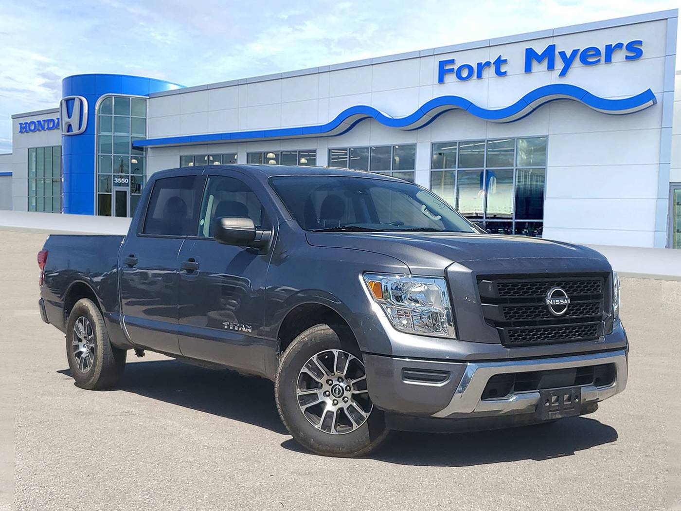 2023 Nissan Titan SV — Pickup Truck — 52,216 mi — Fort Myers, FL