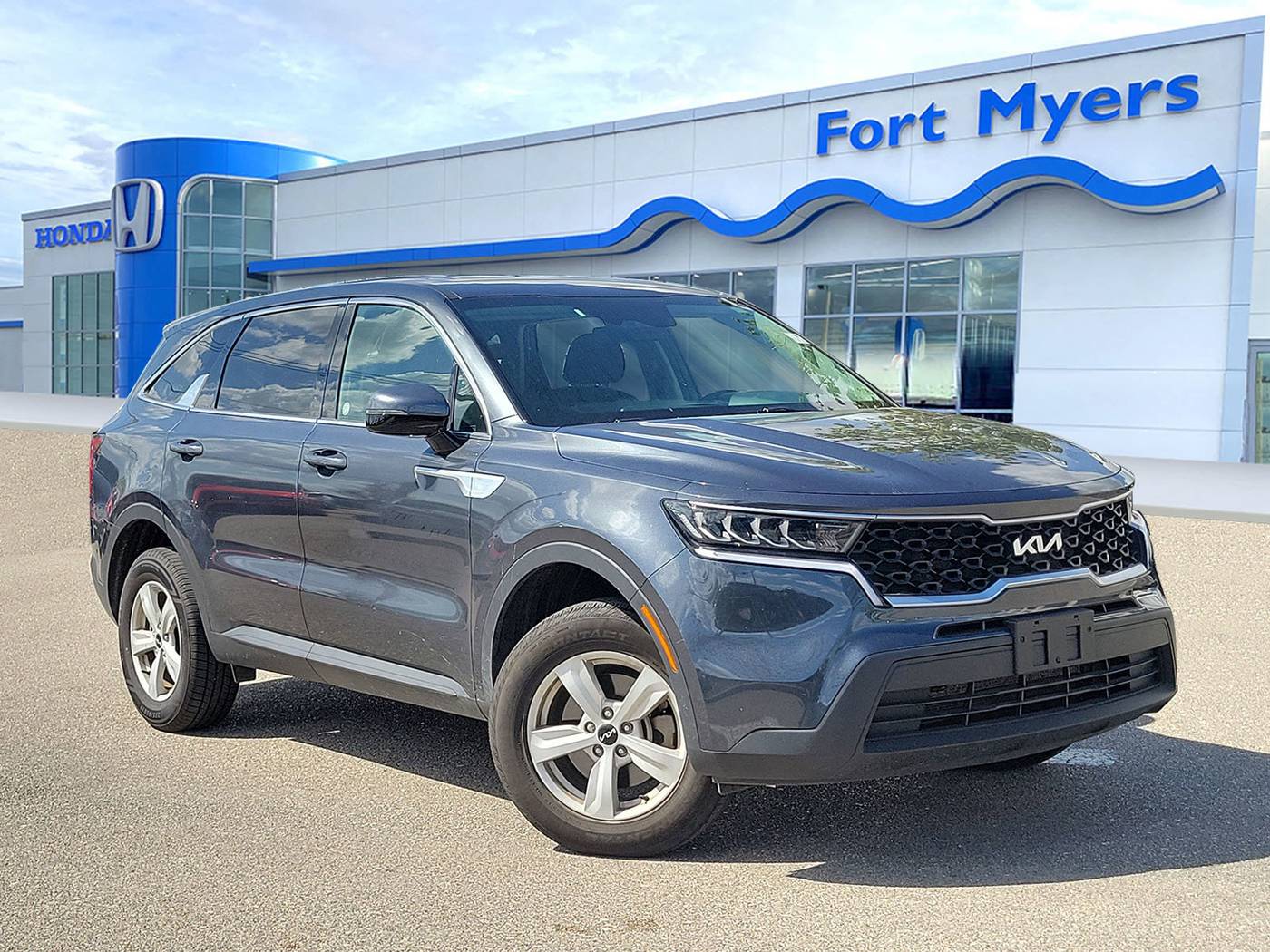 2023 Kia Sorento LX — SUV — 50,072 mi — Fort Myers, FL