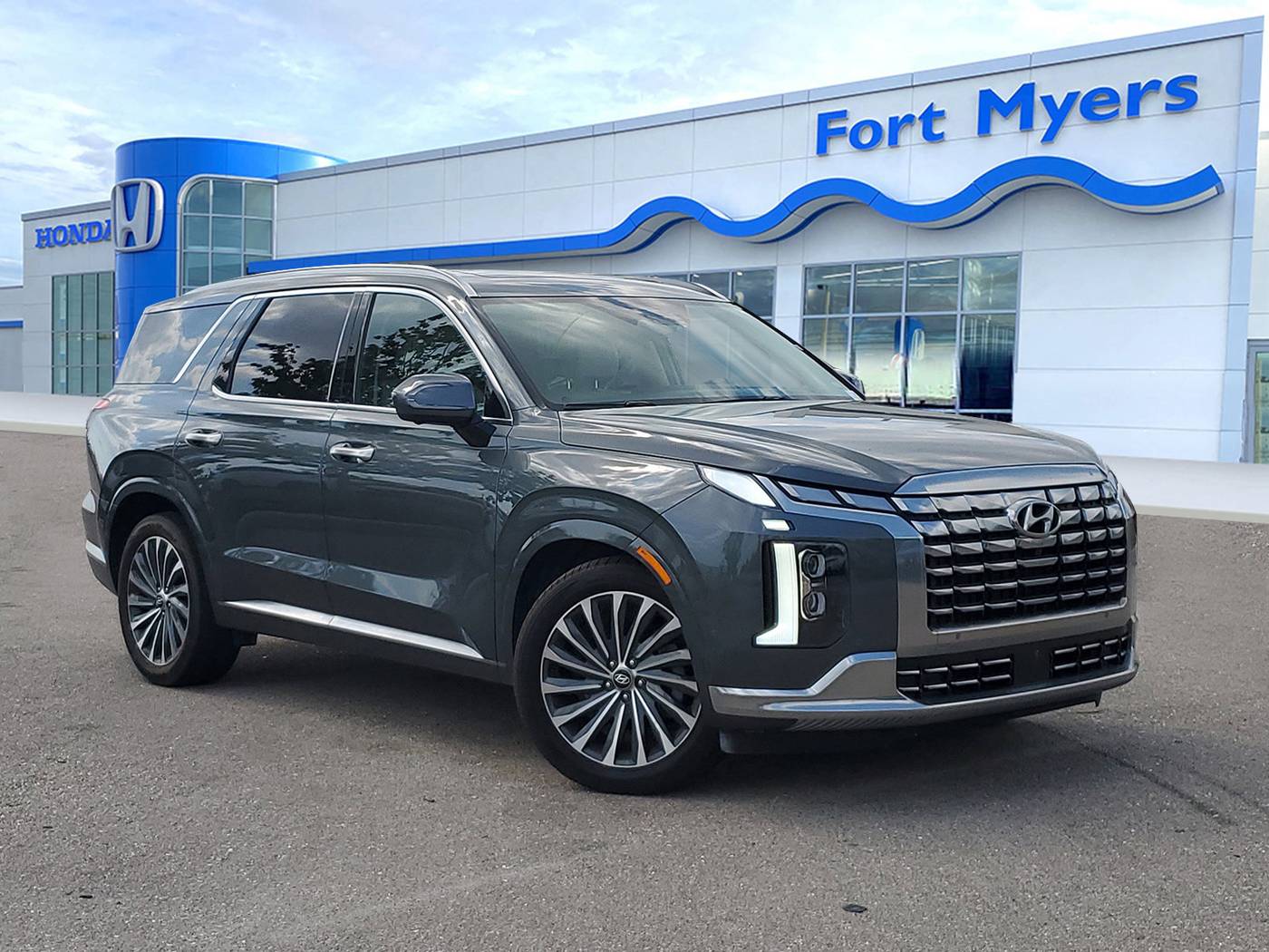 2024 Hyundai Palisade Calligraphy — SUV — 29,539 mi — Fort Myers, FL