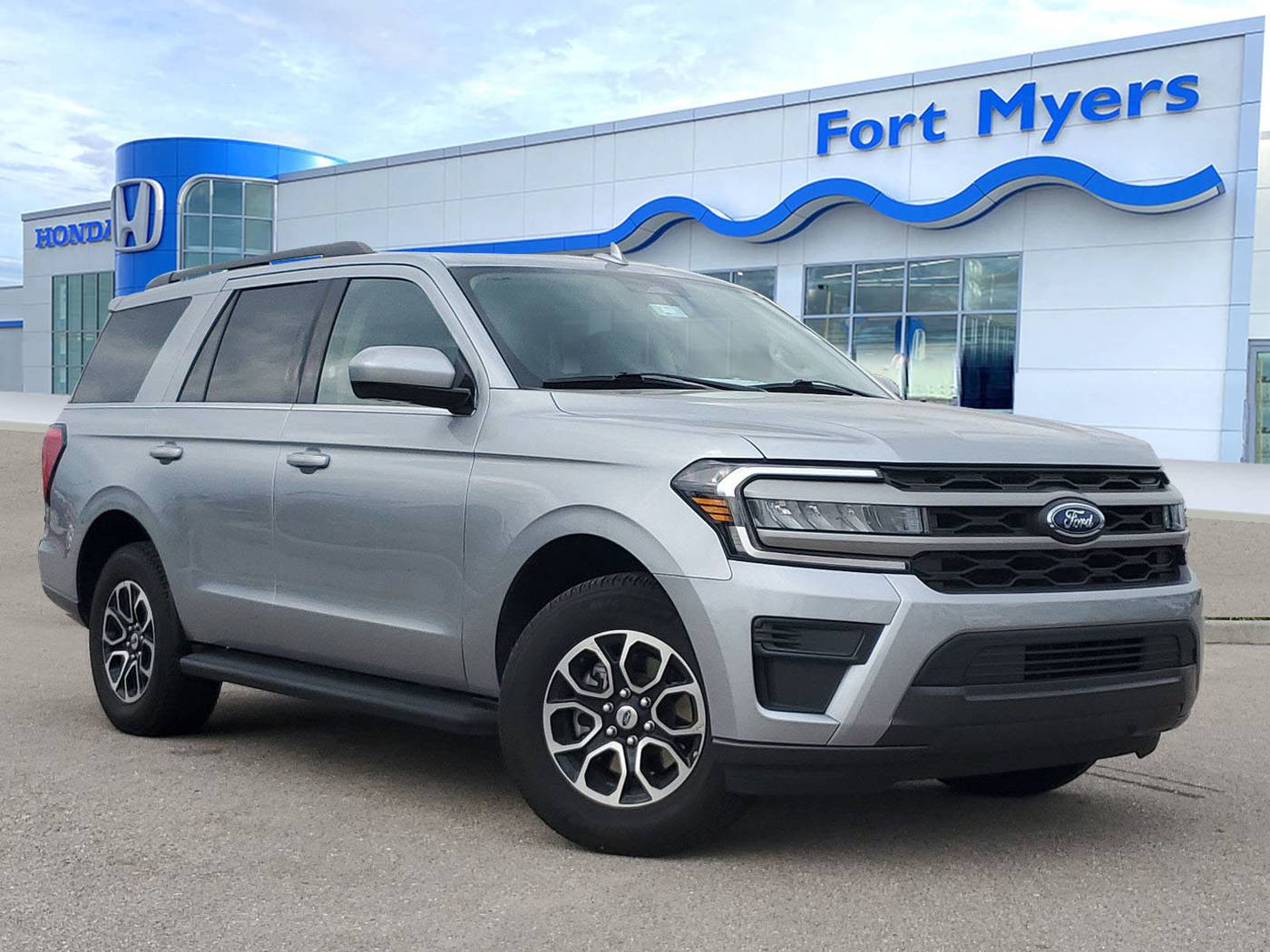 2024 Ford Expedition XLT — SUV — 19,944 mi — Fort Myers, FL